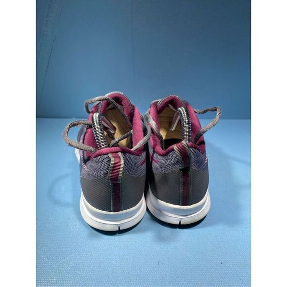 Nike Womens Flex Essential TR Running Shoes Mesh, size 8 Gray 924344-004 - Picture 5 of 7